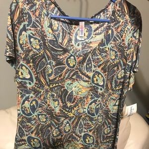 Lularoe Classic Tee